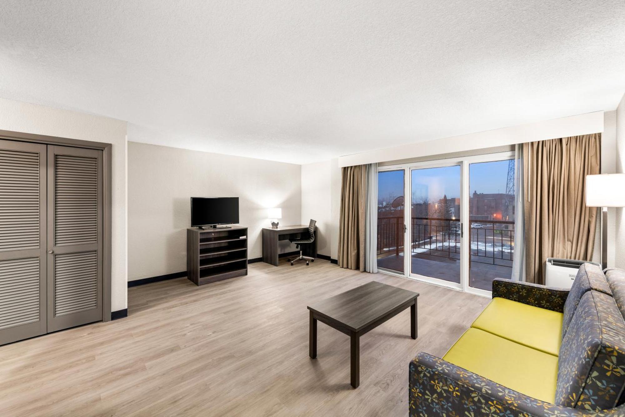 Clarion Pointe Rhinelander Downtown Ξενοδοχείο Εξωτερικό φωτογραφία
