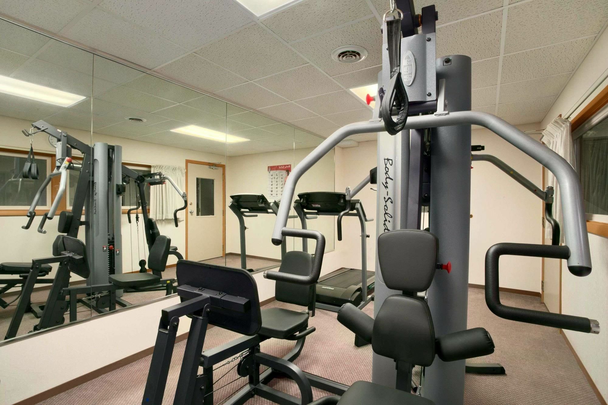 Clarion Pointe Rhinelander Downtown Ξενοδοχείο Εξωτερικό φωτογραφία