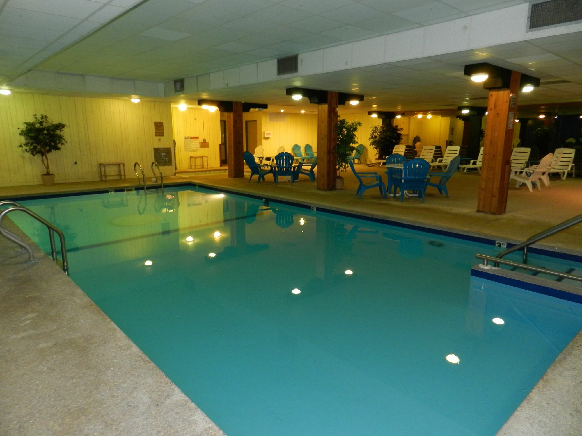 Clarion Pointe Rhinelander Downtown Ξενοδοχείο Εξωτερικό φωτογραφία